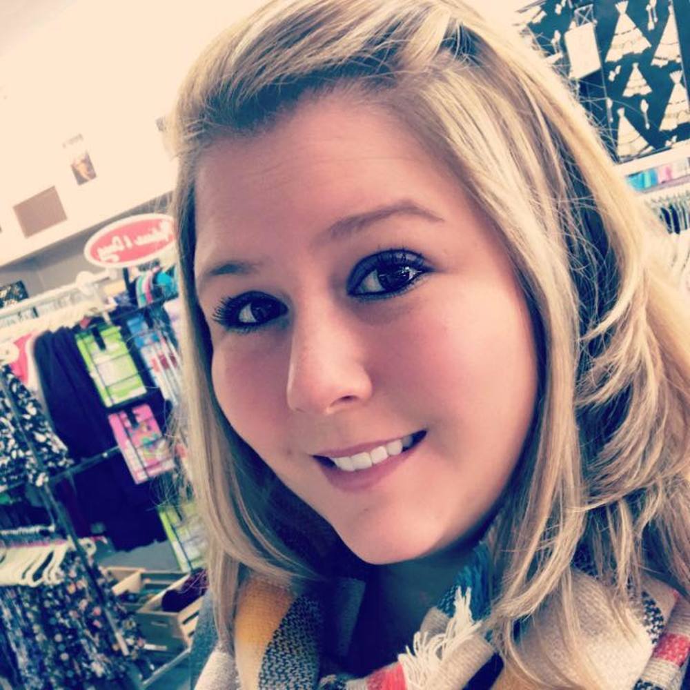 Meet your Posher, Stephanie